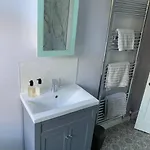 Holly Casa de Férias